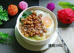 肉丁鸡蛋汤面