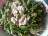 长豆角闷肉
