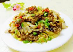牛肉炒河粉