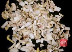 四季豆炒鸡肾的做法图解3