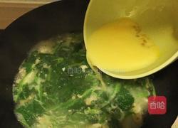 菠菜豆腐瘦肉海米蛋花汤的做法图解9