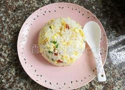 广式香肠蛋炒饭