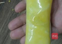 西杏炸虾卷的做法图解3