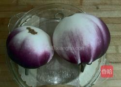 凉拌茄子的做法图解1