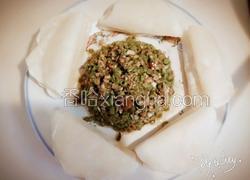 豇豆米炒肉卷饼