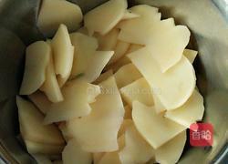 干锅土豆片的做法图解2