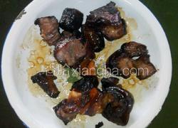 酱油爆炒熟羊肉