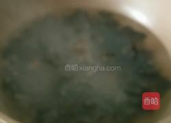木耳炒白菜的做法图解1