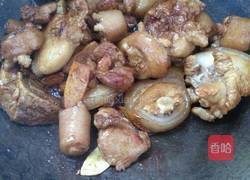 彩椒平菇烧猪尾巴的做法图解4