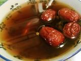 生姜红枣枸杞红糖水