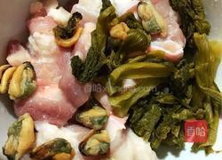 淡菜肘子肉咸菜汤的做法图解5