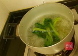 汆青菜方便面的做法图解4