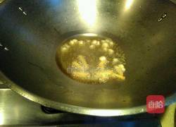 三丝炒肉（茭白丝木耳丝辣椒丝炒肉）的做法图解3