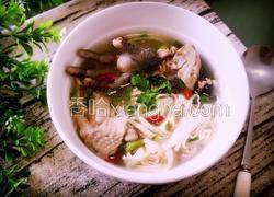 千张木耳鸡杂汤