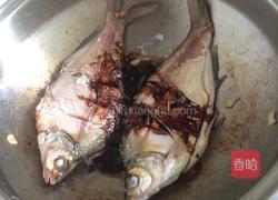 红烧鳊鱼的做法图解4