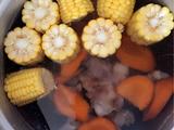 猪骨玉米红萝卜汤的做法[图]