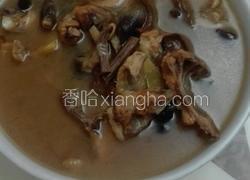 茶树菇炖鸡