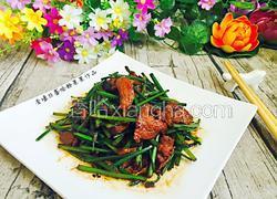 香爆韭薹猪肉
