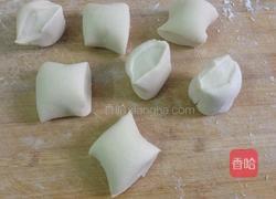 玉米胡萝卜香菇饺子的做法图解8