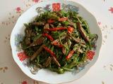 豆角辣子孜然炒肉的做法[图]