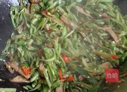 豆角辣子孜然炒肉的做法图解4