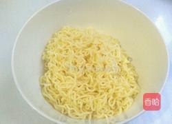 炒方便面的做法图解4