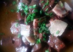 腊肉炖猪血
