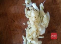腌肉土豆炖南瓜的做法图解2