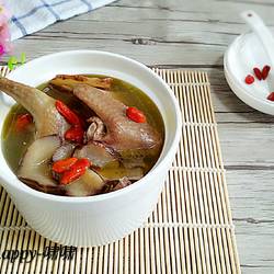 天麻乳鸽汤