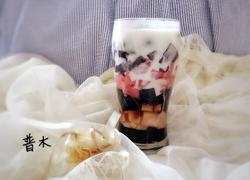 龟苓膏水果杯