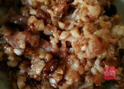 自制美味肉焖豆腐的做法图解2