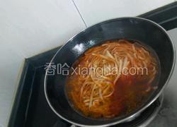 麻辣豆瓣酱宽带面条