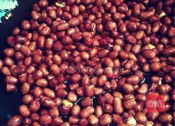炒花生米的做法图解3