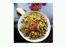 肉丁爆炒毛豆