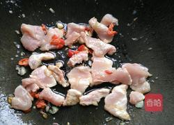 菜花炒肉的做法图解5