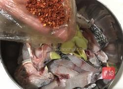 酸辣鱼的做法图解4