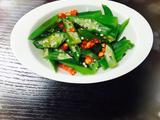 凉拌秋葵的做法[图]