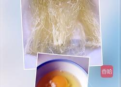 香菇鸡蛋炒米粉的做法图解1