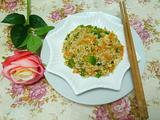 菜椒胡萝卜蛋炒饭