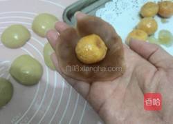蛋黄广式月饼的做法图解7