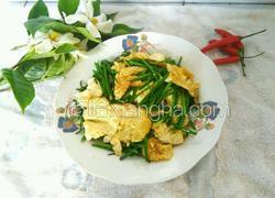 韭菜花炒鸡蛋
