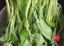 蒜蓉空心菜的做法图解1