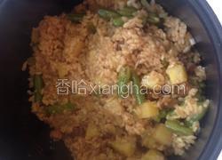 豆角土豆焖饭