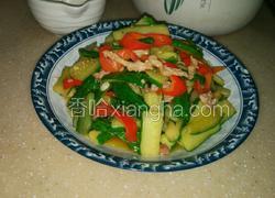 黄瓜炒瘦肉