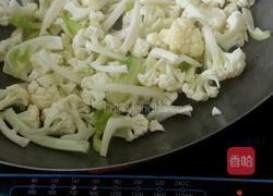 清炒菜花的做法图解2