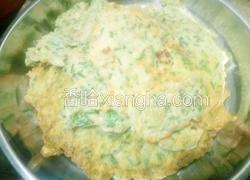 韭苔鸡蛋饼