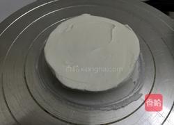 小花奶油蛋糕的做法图解1