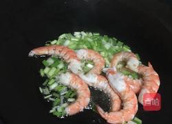 虾仁葱花炒蛋的做法图解3
