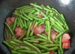 五花肉炒菜豆的做法图解7
