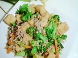西兰花豆泡炝肉末的做法[图]